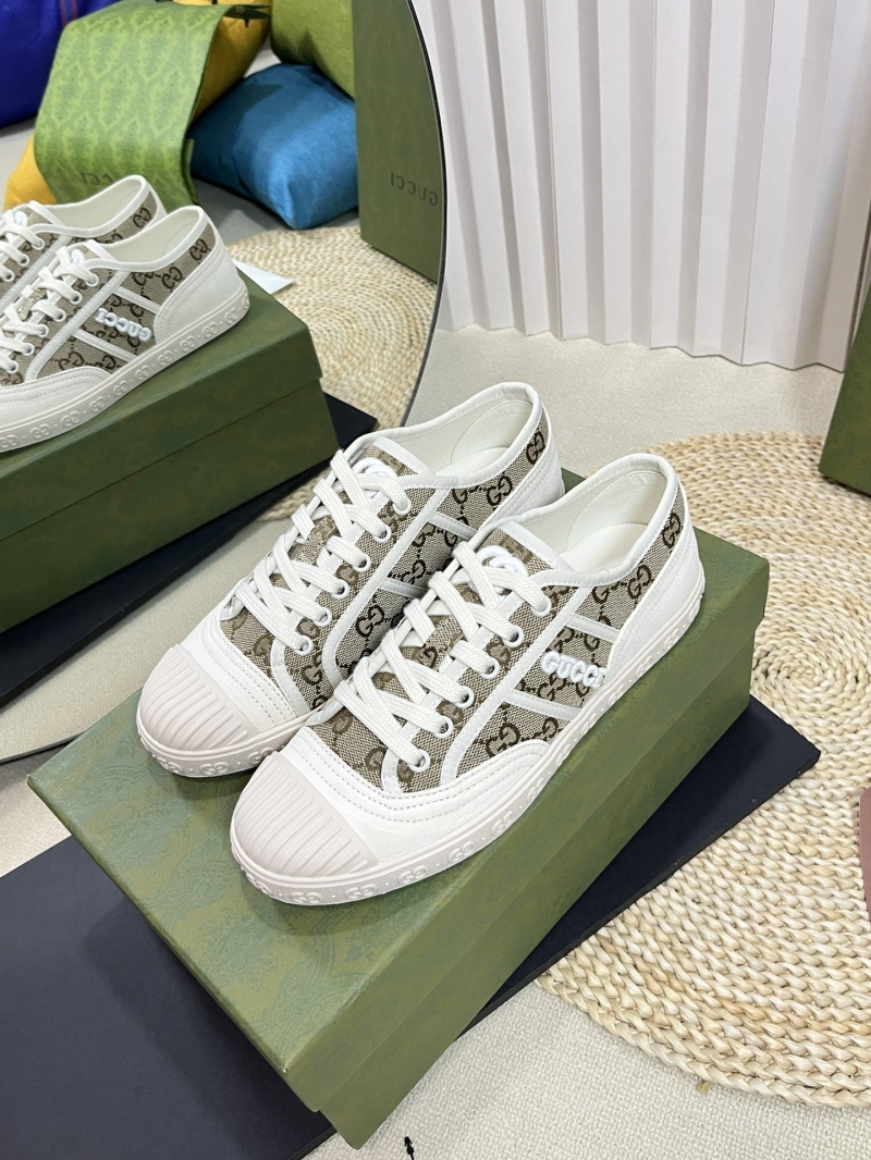 Gucci Sneakers